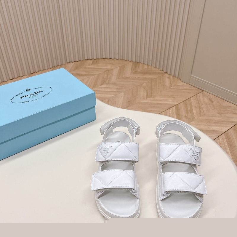 Pra*a sandals